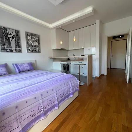Apartment Hedonia *