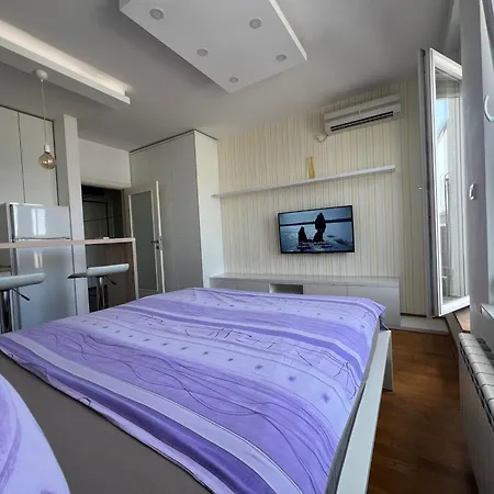 Apartment Hedonia *